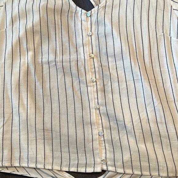 Roxy top - Picture 3 of 5